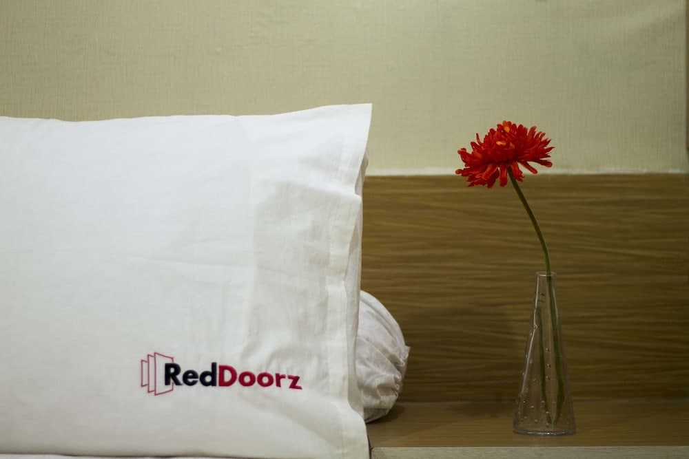 RedDoorz @ Galaxy Permai