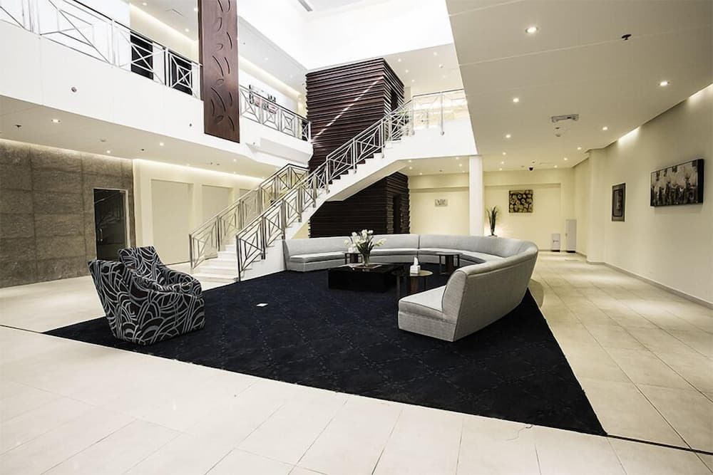 Grand Lily Hotel Suites