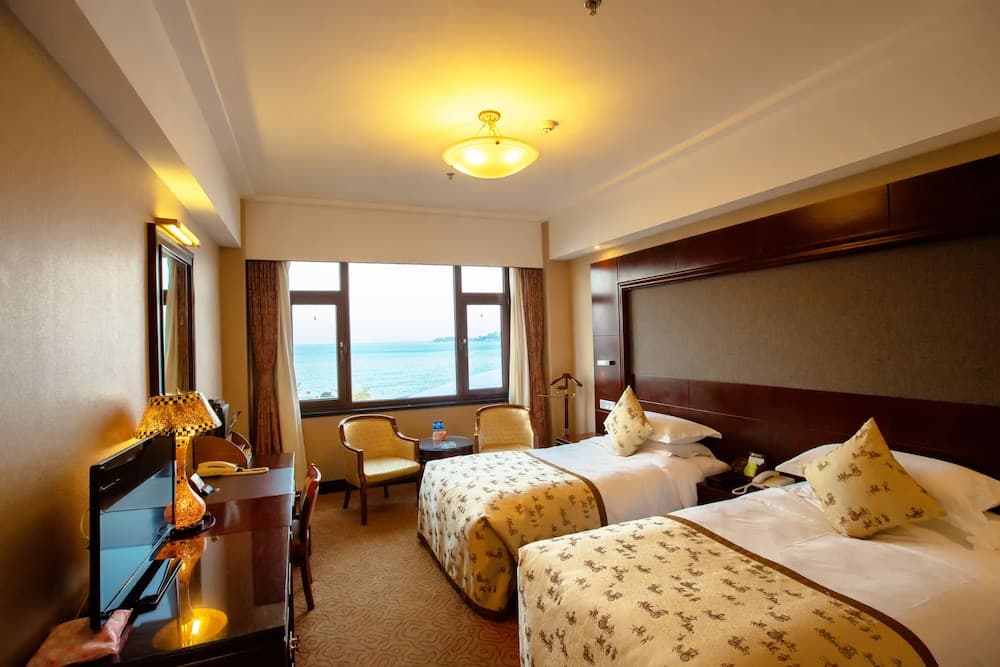 Yantai Golden Gulf Hotel