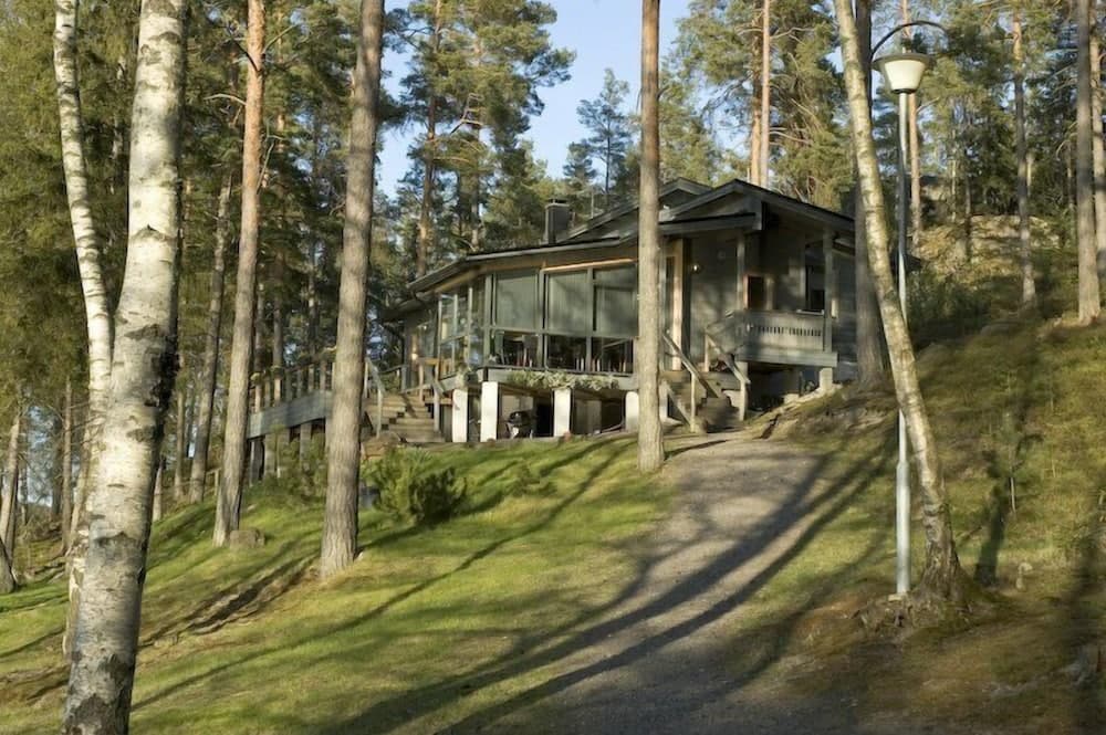 Äijälän Rusti Paratiisisaari