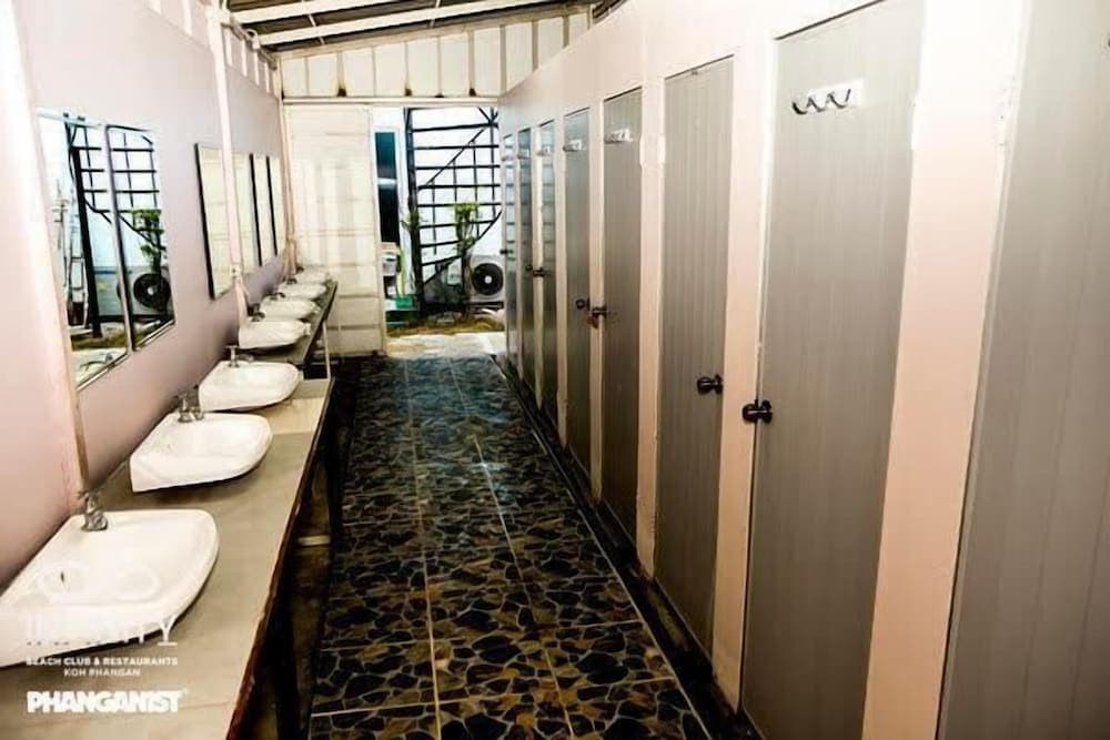 INFINITY Beach Club - Hostel