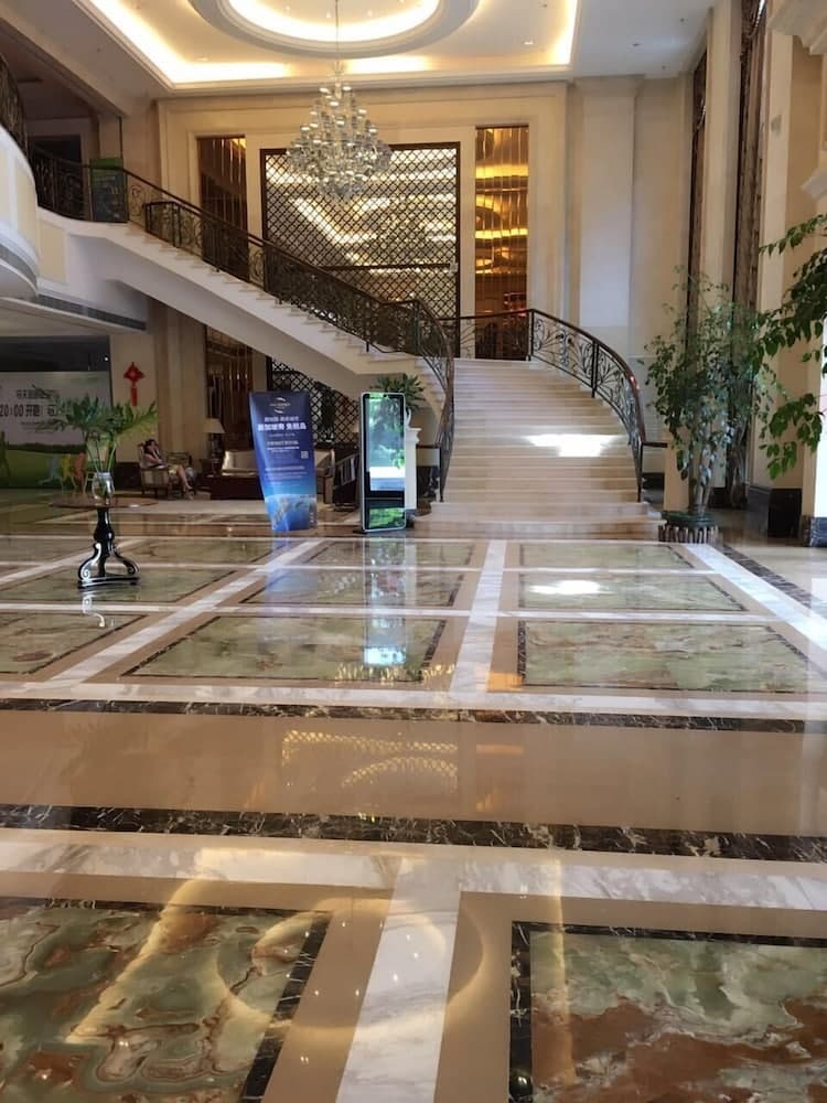 Country Garden Holiday Hotel