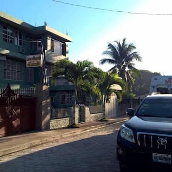 La Belle Maison Milot