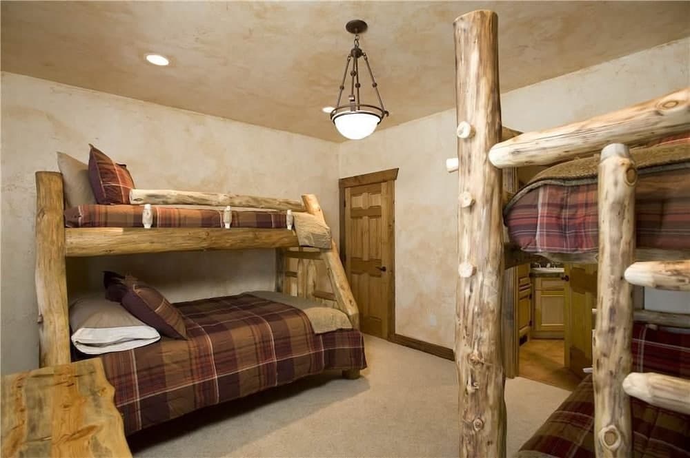 A Lookout Lodge House