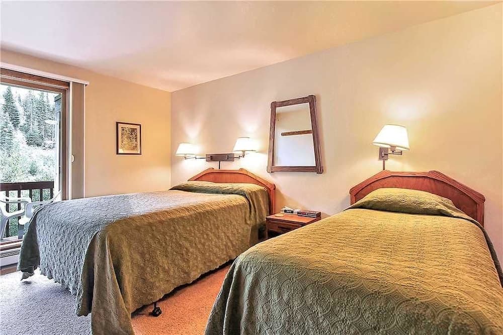 Storm Meadows Townhouse 24 Town House