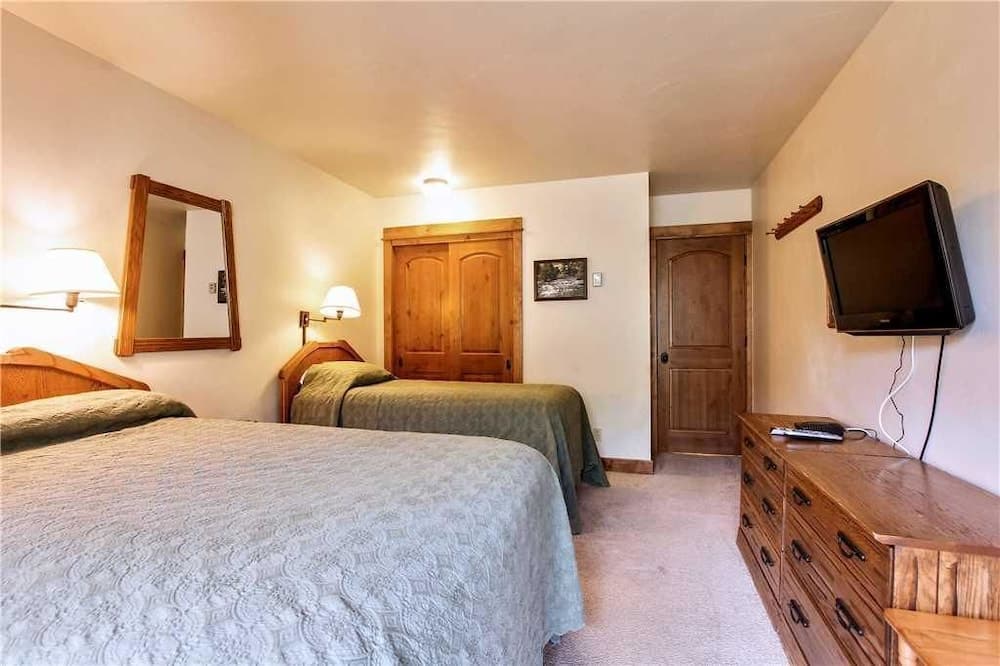 Storm Meadows Townhouse 24 Town House