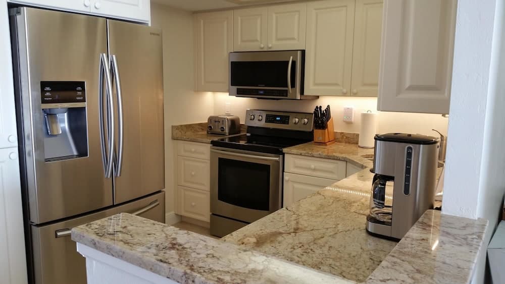 South Seas Tower 3 1009