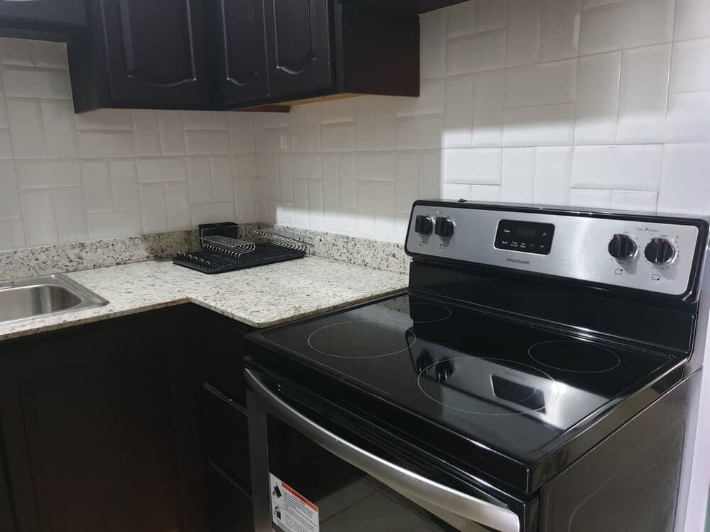 KINGSTON GO876JAMAICA