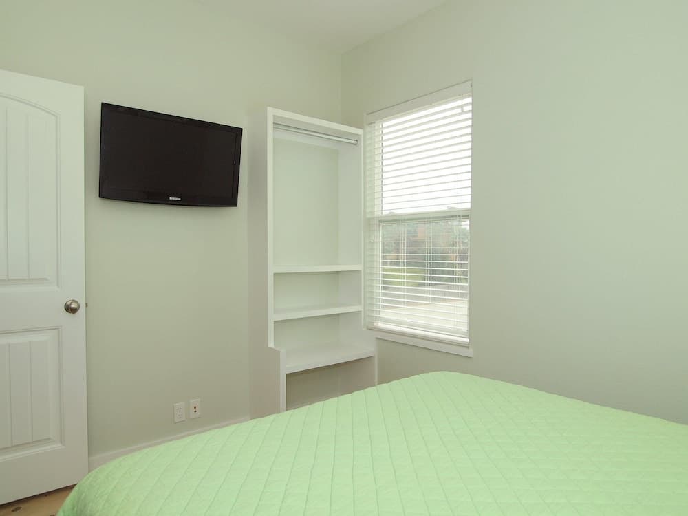 Beach Club Clubhouse 1