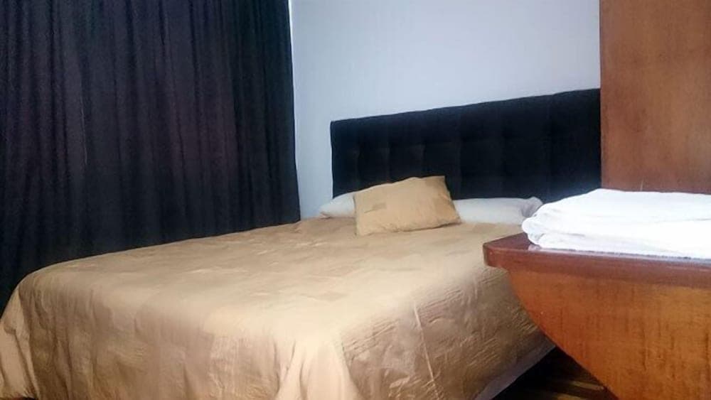 The Quito Guest House with Yellow Balconies