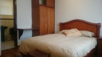 The Quito Guest House with Yellow Balconies