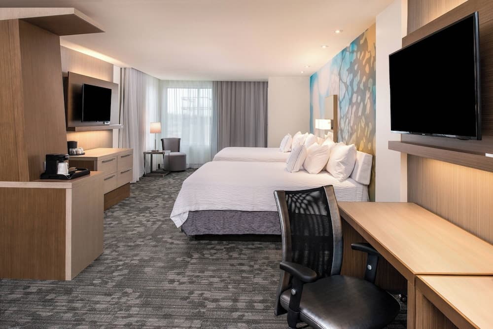 Courtyard by Marriott Detroit Farmington