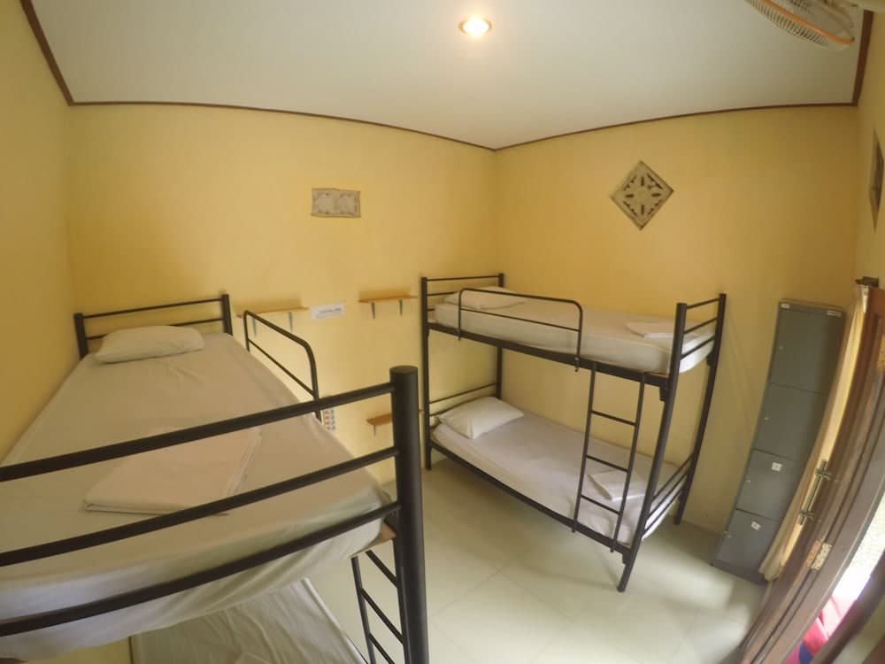 Bali Fab Dive Center - Hostel