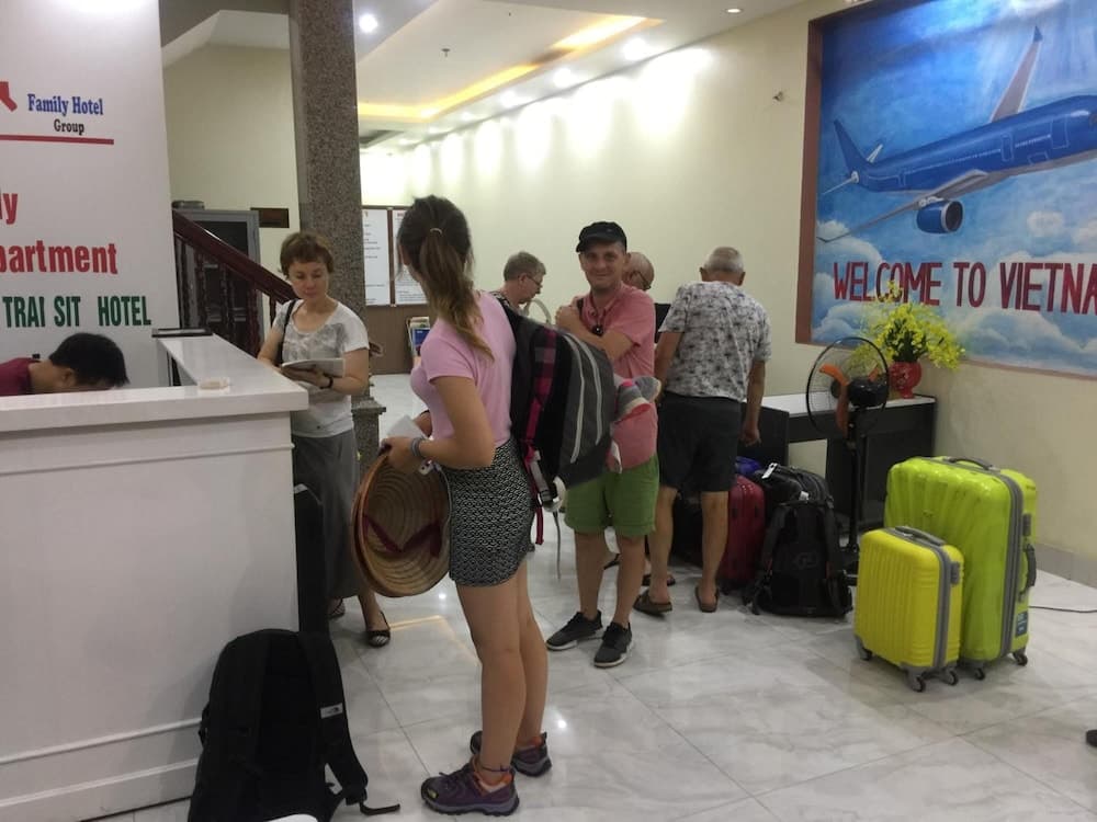 Family Airport Hotel