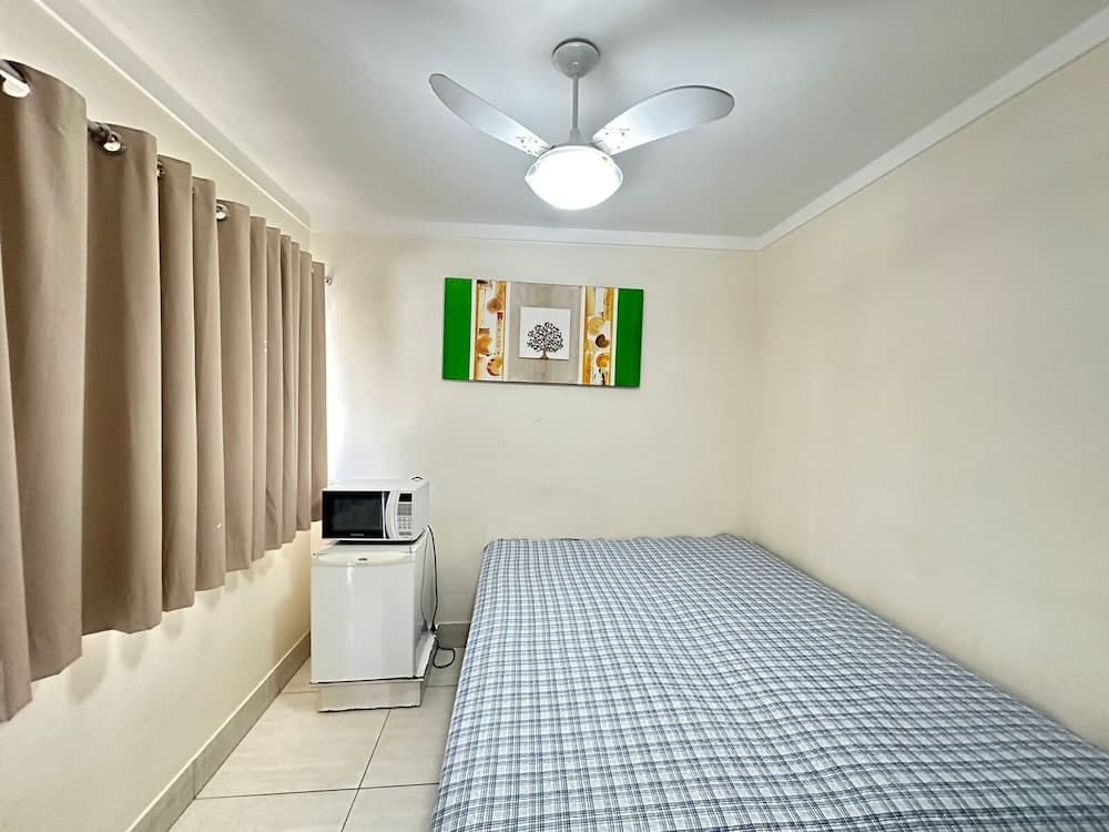 Lacqua DiRoma II Via Caldas