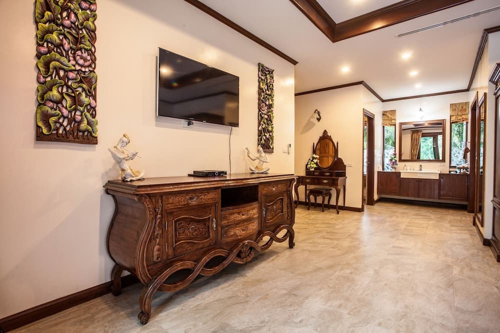 Villa Saifon 5 Bedroom Pool Villa