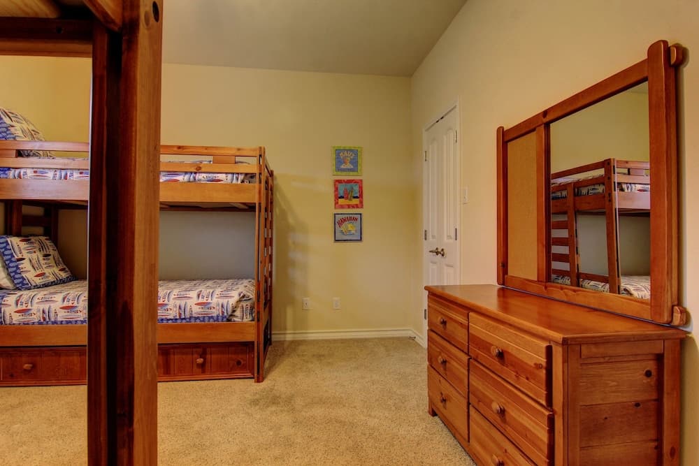 The Surf Shack PB105