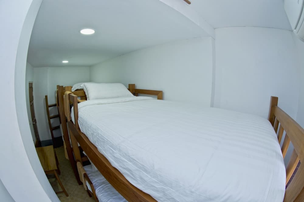 Season B&B - Ngapali - Hostel