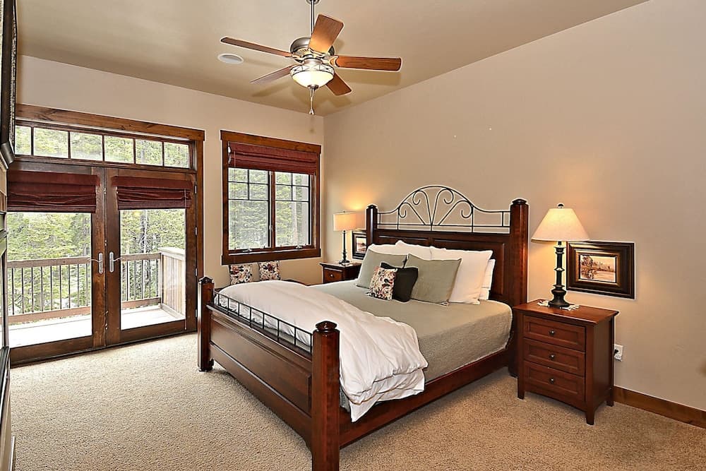 Base Camp 480 4 Bedroom Holiday Home by Winter Park Lodging Company