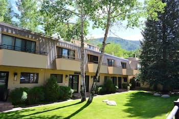 Aspen Townhouse East by Frias Properties