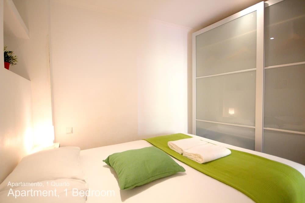 Akicity Alfama Senses