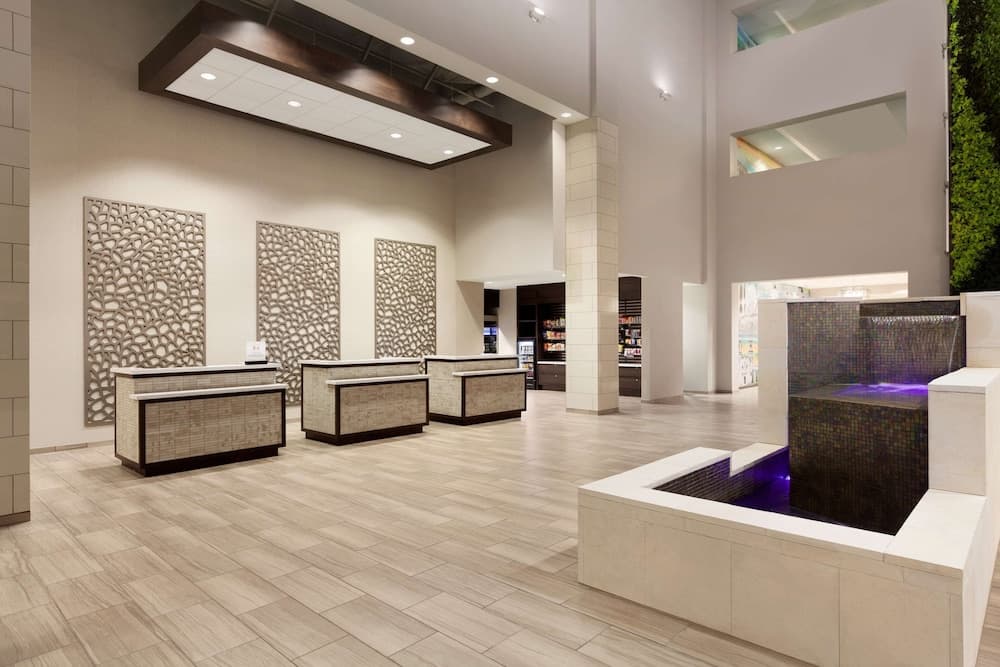 Embassy Suites by Hilton San Antonio Brooks Hotel & Spa