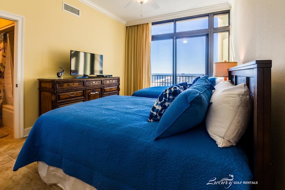 Phoenix West II 2301