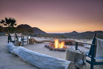 Ai Aiba - The Rockpainting Lodge