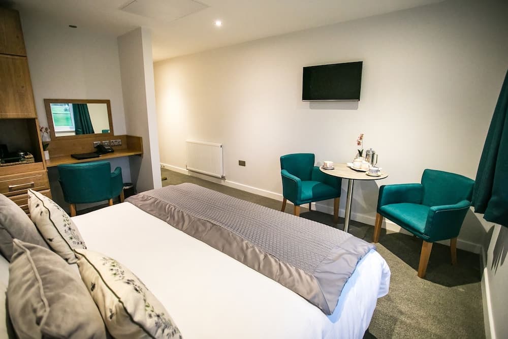 The Stratford Park Hotel & Golf Club