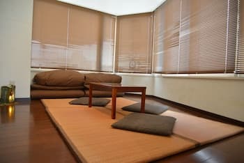 Tsuki no Yado - Hostel