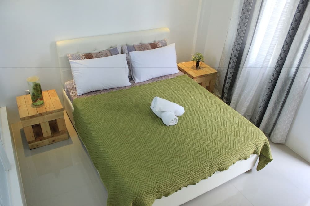 Alberto's by DJ Seungli