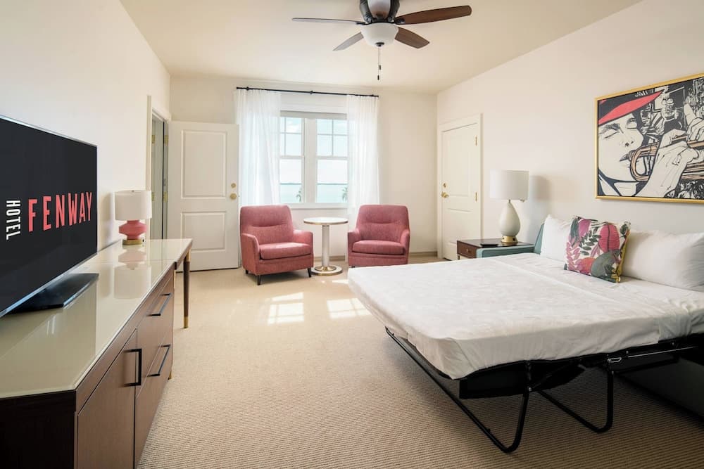 Fenway Hotel Autograph Collection