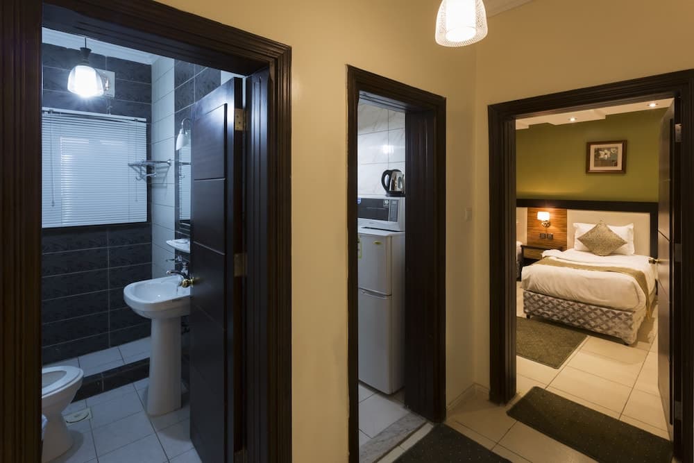 Almsaeidih Palace - Hiraa