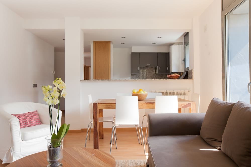 Ransol Mountain Suites