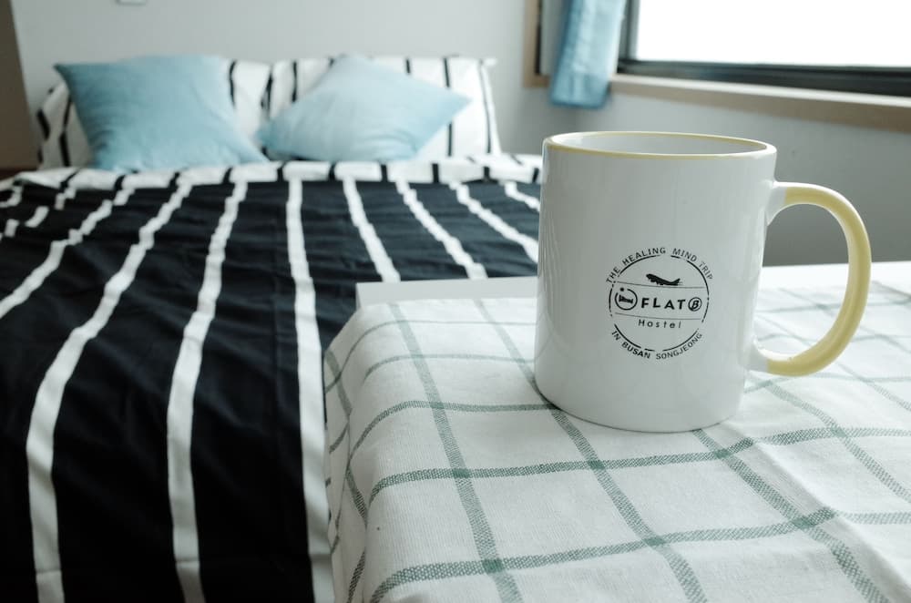 Flat B Hostel - Hostel