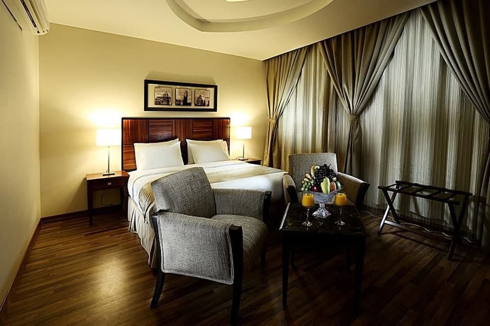 Aswar Hotel Suites - Al Rashed