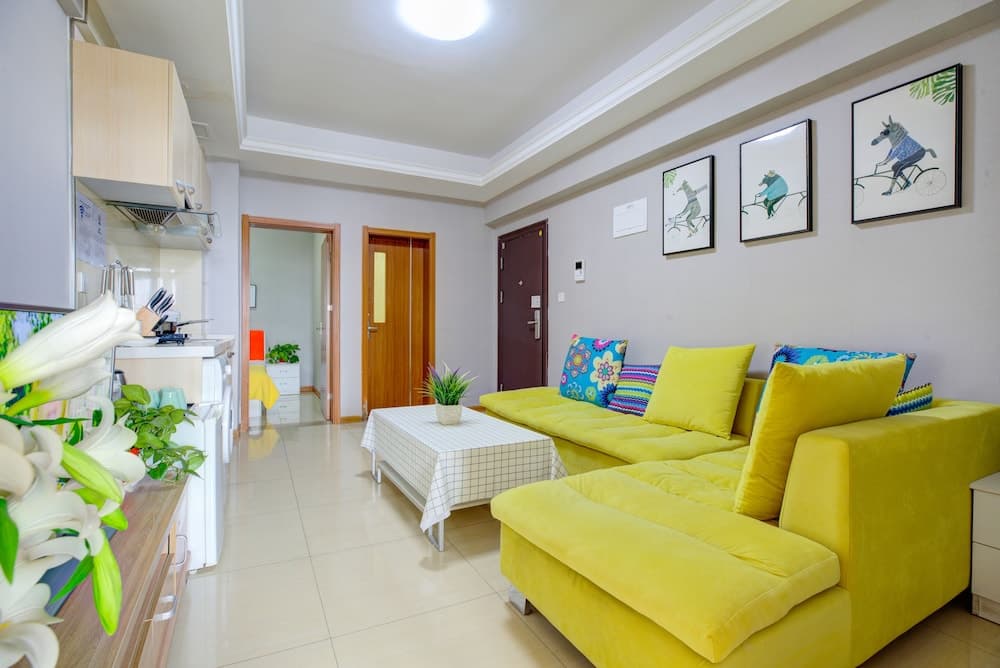 XI'AN Mark and Henry Apartment