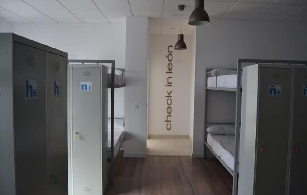 Check in Leon - Hostel