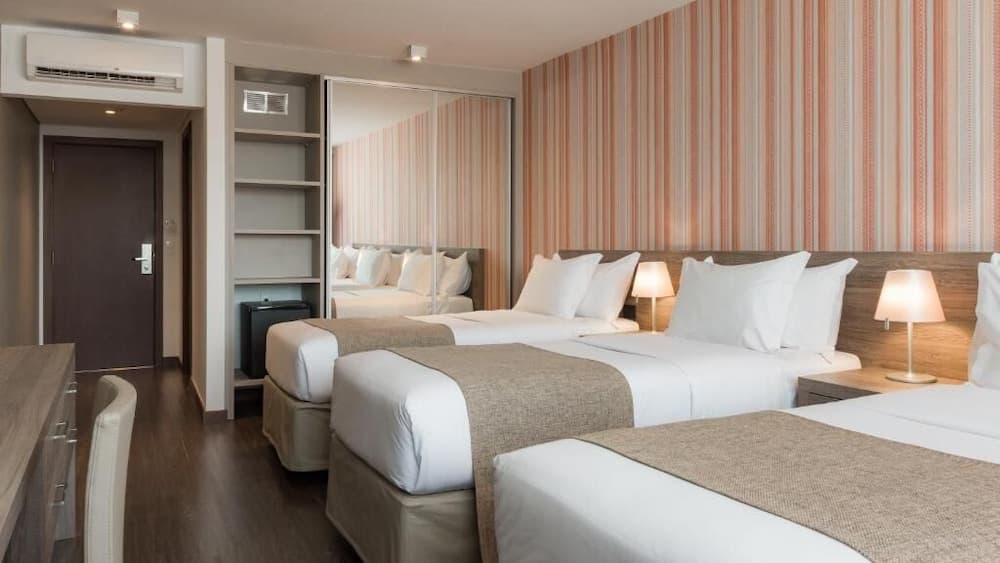 Frontier Hotel Rivera