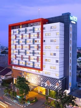 The 1O1 Palembang Rajawali