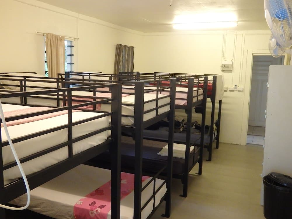 Bluewater Lodge - Hostel