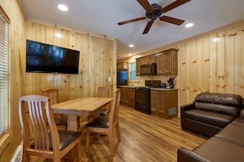 Sun Retreats Sea Isle