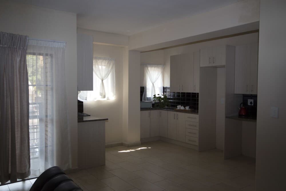 Khamanzi Lodge and Tours