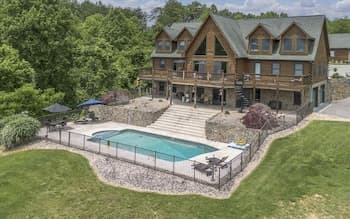 Shirley's Bed and Breakfast