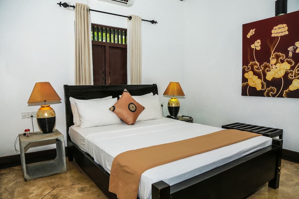 Oak Ray Elephant Lake