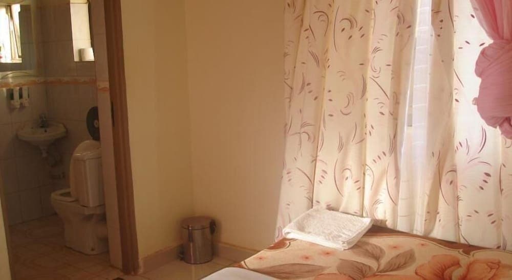 Hotel Nok Continental