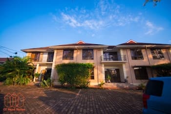 Ci'Sand Suites Hotel