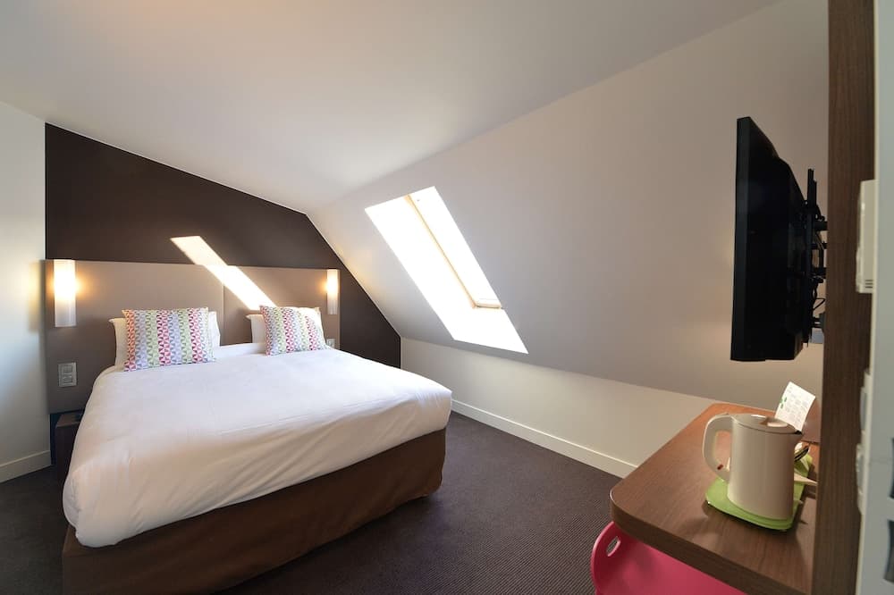 Campanile Paris - Clichy Centre