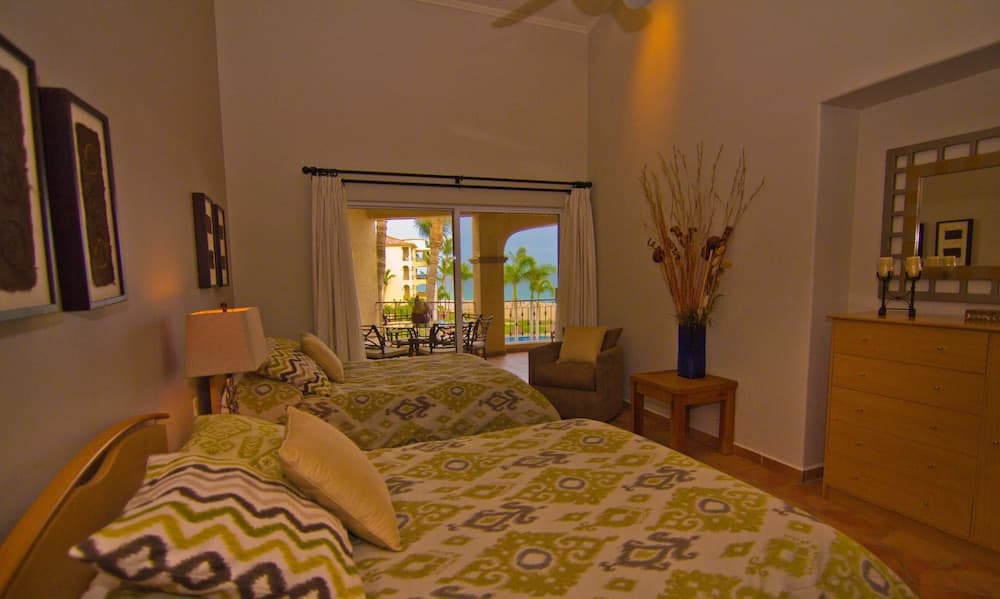 Las Mananitas LM C308 3 Bedroom Condo By Seaside Los Cabos