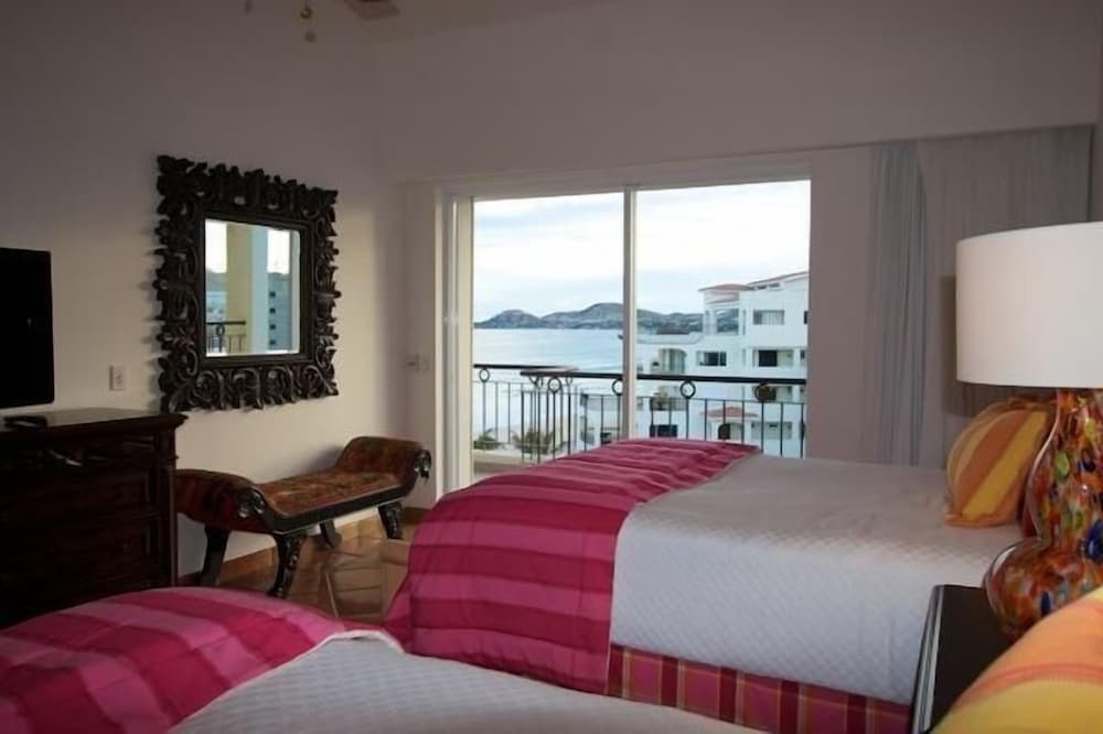Tortuga Bay TBA 1601 4 Bedroom Condo By Seaside Los Cabos